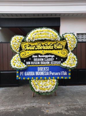 Papan Bunga Duka di Selumit Pantai
